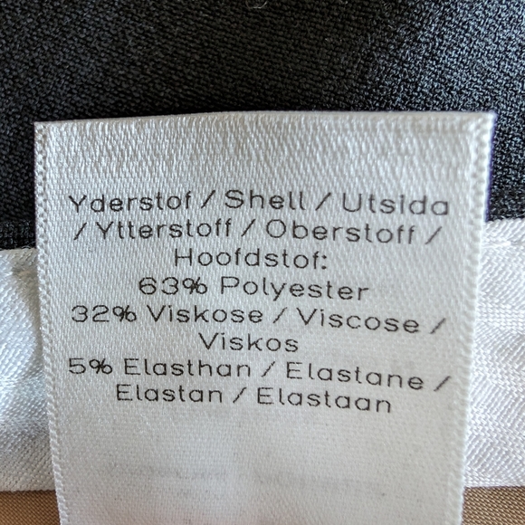 Five Units Angelie Straight Split Bermuda Shorts - Picture 6 of 11